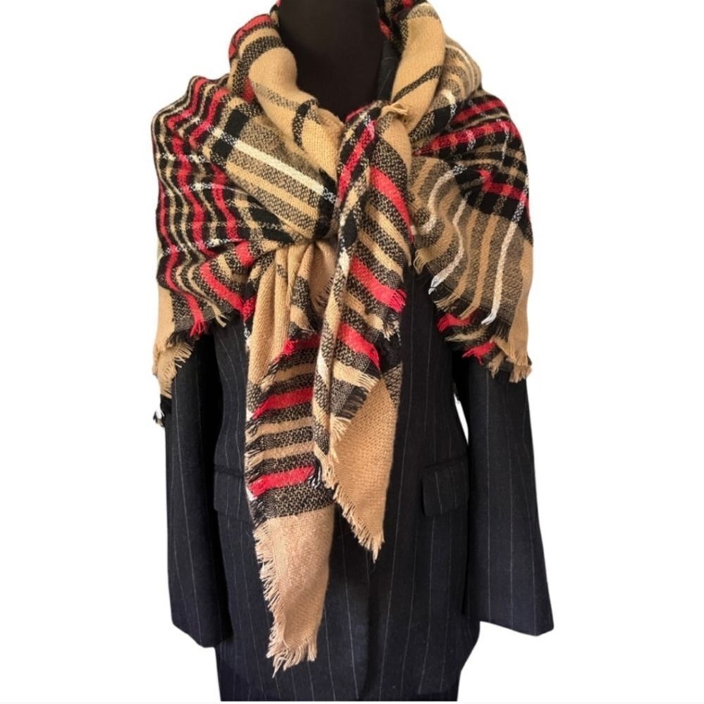 NWT Quagga Blanket Wrap in Saint Nick Tan